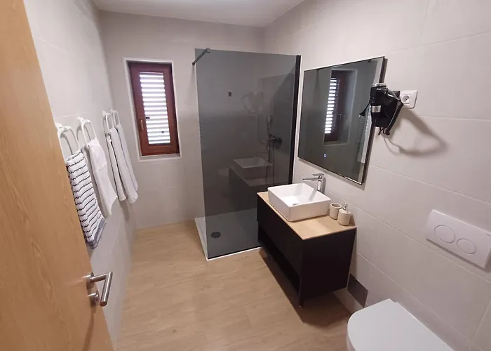 Amaryllis Family Appartement Veli Lošinj