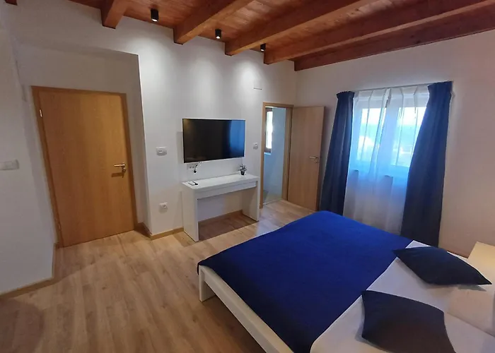 Amaryllis Family Appartement Veli Lošinj